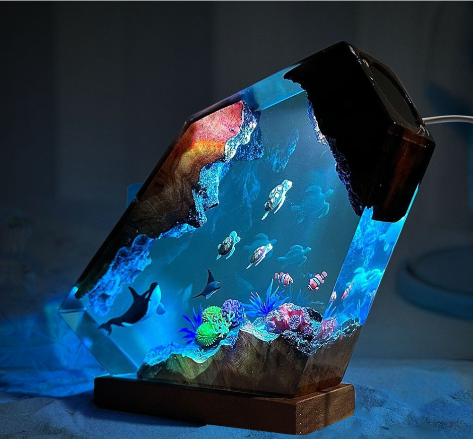 Underwater Resin Shelf Art